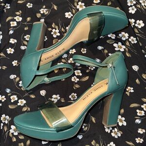 Green Anne Klein Block Heel Sz 10